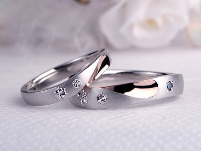 ピンクのハートと雪の結晶結婚指輪