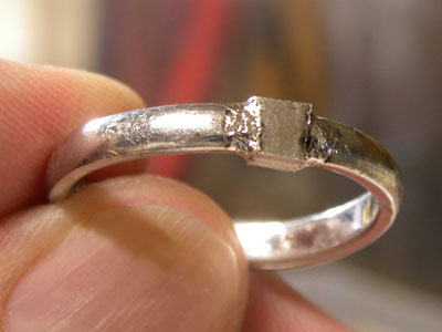 レーザーで溶接した結婚指輪