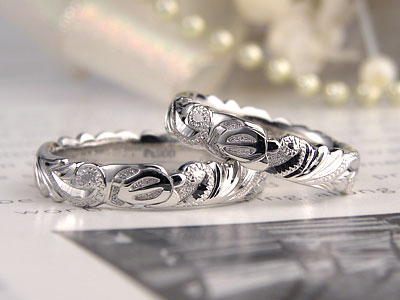 立体のホヌ彫刻ハワイアン結婚指輪